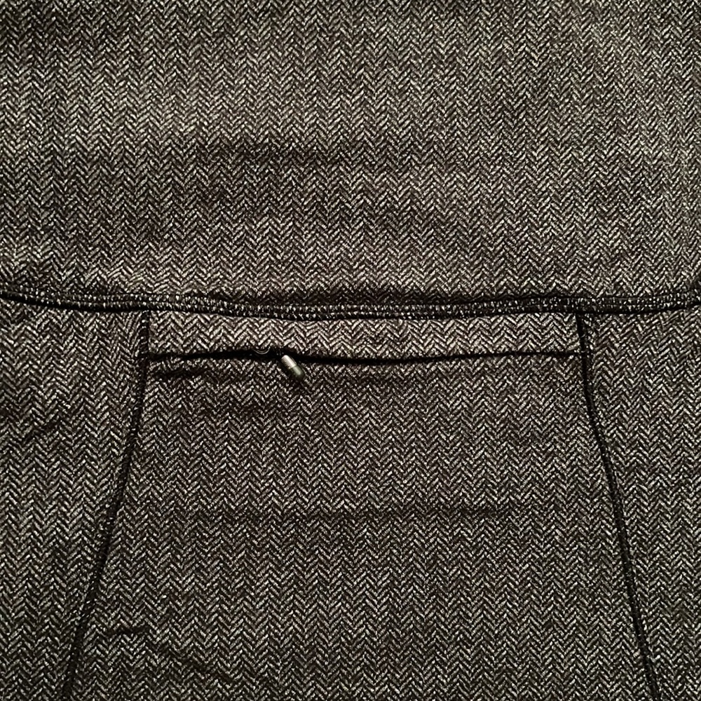 Lululemon base runner half zip - Picture 8 of 9